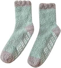 「ユニクロ 着る毛布＆シルクマスクセット」