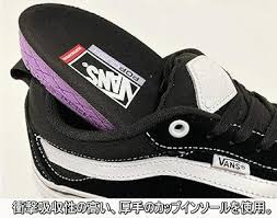 バンズ SKATE カイル・ウォーカー コラボモデル スニーカー